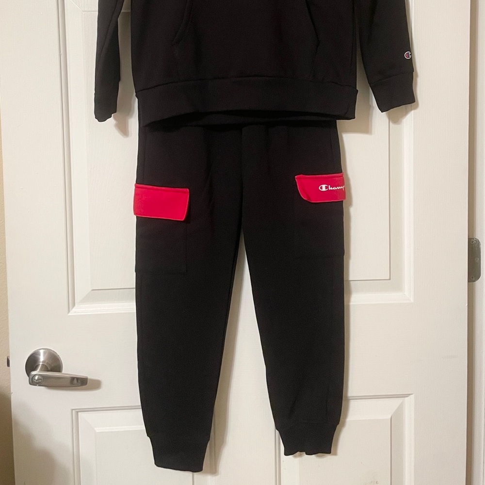 (NLA) Ⓜ️ Champion Kids Black and Red Jogger Set Size Medium - Picture 4 of 5